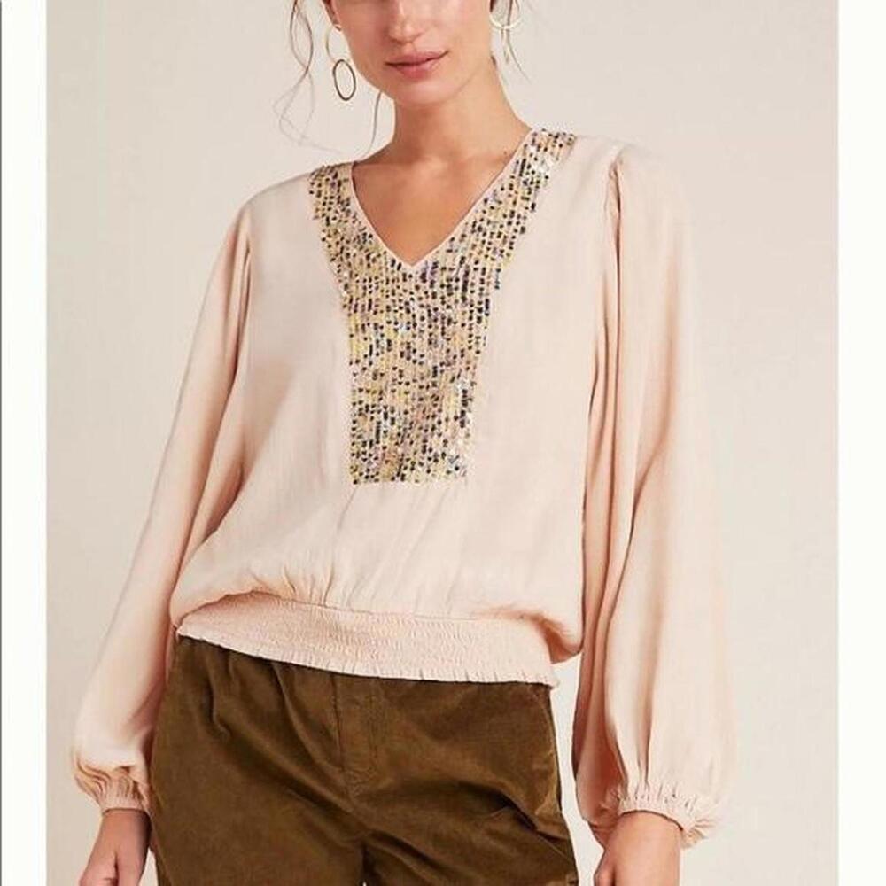 Anthropologie Maeve Kristie sequined peasant blouse in peach size L fairytale